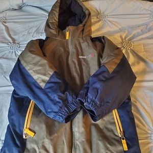 Boys 3 in 1 winter coat size 4/5